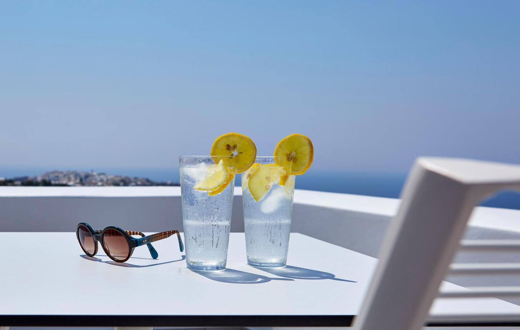 Aperanto Suites Oía Dış mekan fotoğraf